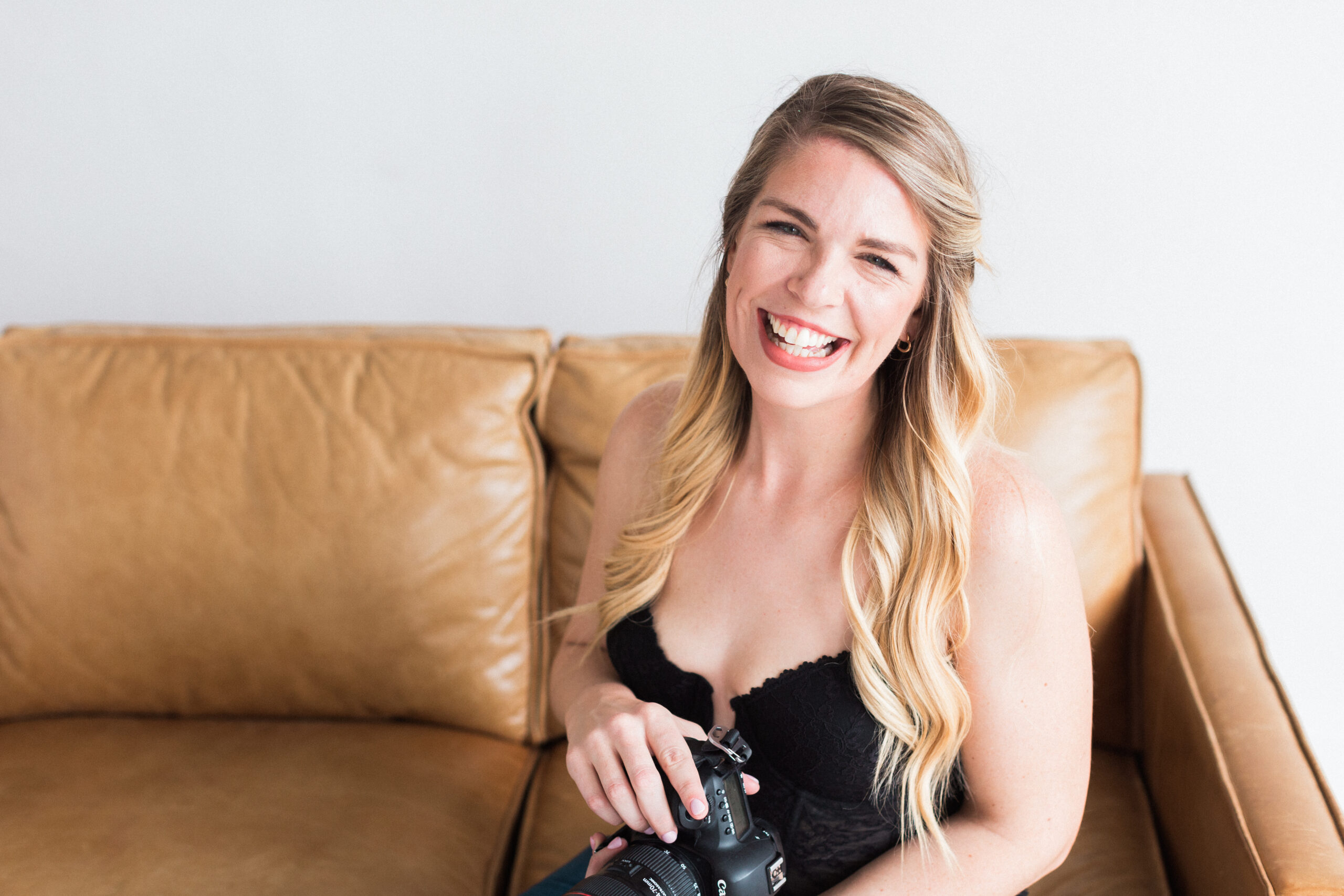 Luxury boudoir photography for first-time client in Dallas